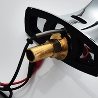 Robinet de lavabo monotrou de style moderne Monté sur pont Robinet à capteur automatique infrarouge à économie d'eau Caractéristique monotrou