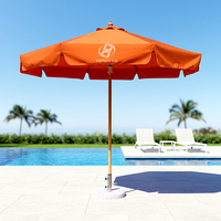 Parasol de marché octogonal commercial de 2,7 m en aluminium, imperméable, avec mât central, pour tables extérieures de restaurant