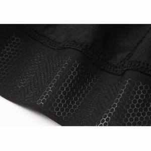 Maillot de Ciclismo Zede con Estampado Multicolor en Negro, Rojo y Morado, de Secado Rápido, Ligero, Transpirable y Resistente al Viento para Ciclistas - Product Image 6