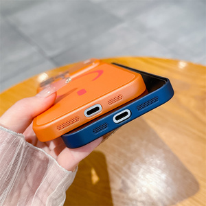 Custodia di Lusso Trasformabile in 17 Modelli per <span class=keywords><strong>iPhone</strong></span> <span class=keywords><strong>13</strong></span> 14 15 16 17 <span class=keywords><strong>Pro</strong></span> Max con <span class=keywords><strong>Protezione</strong></span> Lente in Vetro e Ricarica Magnetica - Product Image 5