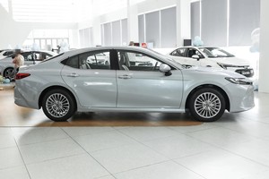 Offerta Speciale Auto Usata 2024 Cina 2.0L 4 Porte 5 Posti Lusso Toyota Berlina a Benzina Auto Usata Toyota Camry Auto Nuova in <span class=keywords><strong>Vendita</strong></span> - Product Image 5