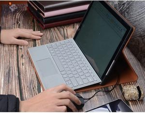 Étui en cuir véritable pour Microsoft Surface Pro (4/5/6/7/7+) Coque de protection avec porte-stylet et clavier de type support - Product Image 5