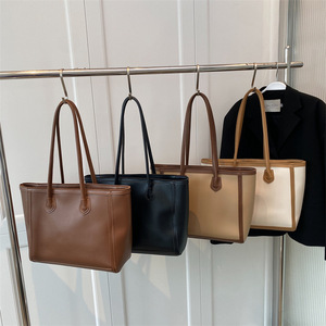 Réplica <span class=keywords><strong>de</strong></span> Maletas <span class=keywords><strong>de</strong></span> diseñador para niñas, bolso cruzado, bolso personalizado, <span class=keywords><strong>bolsos</strong></span> <span class=keywords><strong>de</strong></span> mano <span class=keywords><strong>de</strong></span> moda coreana para mujer, bolso principal para mujer 2023 - Product Image 4