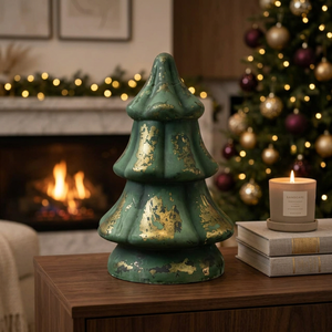 Figura Decorativa de Árbol de Navidad Pintada a Mano en Verde Dorado, Adorno de Resina para Mesa, Decoración del Hogar - Product Image 3