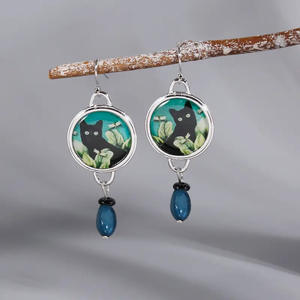 Pendientes Colgantes de Gato Negro Ariel Sierkaps Maymyvog con Engaste de Bisel de Plata Antigua, Joyería de Moda Vintage para Mujer - Product Image 3