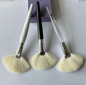 แปรงแต่งหน้าขนแพะสีขาวนุ่มพิเศษ ขนฟู แปรงไฮไลท์ขนาดใหญ่ แปรงปัดแก้ม แปรงปัดแป้ง - Product Image 1