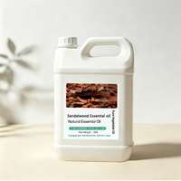 Huile essentielle de bois de santal 100% naturelle en vrac, fournie par l'usine, pour l'aromathérapie, le massage, la fabrication de savons et de bougies
