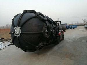 ยางกันกระแทกแบบลม ขนาด D3.3ม. x L6.5ม. ยี่ห้อโยโกฮามะ สำหรับเรือ - Product Image 3