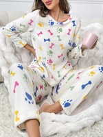 Ensemble de pyjama en flanelle pour femmes, vêtements de nuit en polaire corail à manches longues, vêtements de détente pour la maison, hiver, col rond, 2 pièces, chaud