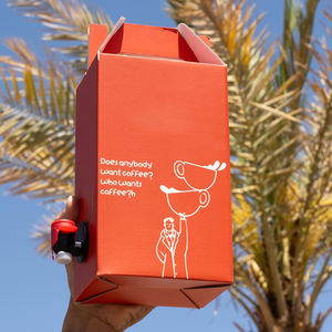 <span class=keywords><strong>Carafe</strong></span> de serveur de boissons personnalisée à emporter 1l/3l/5l/10l/20l boîte à café jetable de 96 oz avec tasse isolée à emporter récipient à café - Product Image 1