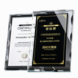 Targa in Vetro Personalizzata con Stampa UV, Placca Premio in Cristallo K9 di Alta Qualità, Produzione all'Ingrosso Small Bridge Factory - Product Image 1