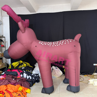 Renne gonflable géant de dessin animé, renne gonflable de Noël personnalisé de couleur unie pour la décoration des centres commerciaux et des vitrines