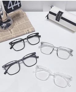 <span class=keywords><strong>Gafas</strong></span> de Sol Fotocromáticas con Protección UV400 y Anti Luz Azul, Diseño Moderno con Logotipo Personalizado para Hombre y <span class=keywords><strong>Mujer</strong></span> - Product Image 4