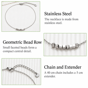 Collier de perles géométriques en acier inoxydable, chaîne fine argentée avec détail facetté central - Product Image 3