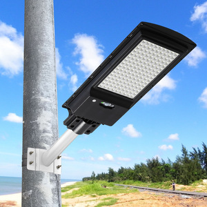 Lampadaire solaire LED en alliage d'aluminium IP65 5000K lumière du jour, montage mural, télécommande, garantie 5 ans, angle de faisceau 144°, IRC 70 - Product Image 6
