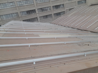 Support de montage de panneau solaire Art Sign, rail solaire en aluminium OEM, rail ISO étanche 2,4 m, système de montage de panneau solaire