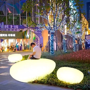 Lampe solaire de jardin, banc d'extérieur avec éclairage LED décoratif en pierre, éclairage paysager pour parc, hôtel, usage commercial - Product Image 1