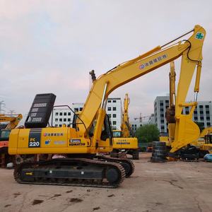 Excavadora Komatsu PC220-7 de 22 Toneladas Usada con Pocas Horas de Uso, Confiable para Construcción y Paisajismo, Equipo Komatsu de Segunda Mano - Product Image 6