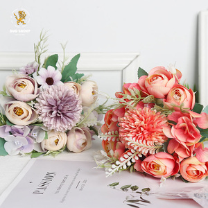 Decoración de Jardín <span class=keywords><strong>con</strong></span> Rosas Artificiales al por Mayor, Suministros para Proyectos de Paisajismo <span class=keywords><strong>con</strong></span> <span class=keywords><strong>Flores</strong></span> Artificiales para Fotografía de Bodas al Aire Libre - Product Image 4