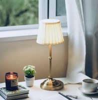 Lámpara de Escritorio Moderna y Sencilla con Sensor Táctil, Incandescente, Inalámbrica, Recargable, USB Tipo-C, Cuerpo Flexible de Hierro, Alimentada por Batería para la Noche