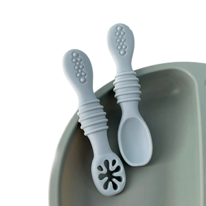 Cuchara de silicona para alimentación de bebés, utensilio de entrenamiento con punta suave de grado alimenticio sin BPA para niños mayores de 6 meses, para la primera etapa del destete guiado por el bebé - Product Image 1