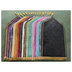 Fabrik Direkt vertrieb Großhandel Muslim geprägte Anbetung Decke Gebets matte Islamischer Gebets teppich - Product Image 1