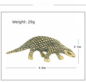 Fare vecchi ornamenti in ottone antico pangolino giocattoli in ottone solidi piccoli mestieri in bronzo. - Product Image 2