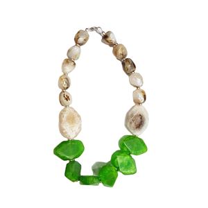 Bijoux de marque en collier inde toutes les couleurs fabricant dernière conception colliers perlés résine époxy collier Penden pour femmes - Product Image 4