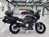 Motocyclettes d'occasion Benelli 600CC, 300cc à deux moteurs refroidis par liquide