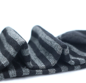 Chaussettes habillées classiques noires à rayures pour hommes, respirantes, pour le bureau et les affaires, vente en gros - Product Image 5