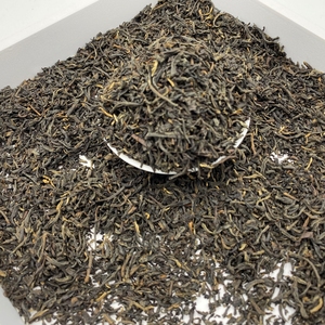 Trung Quốc Nhà máy mẫu miễn phí truyền thống lên men cổ hương thơm mạnh mẽ <span class=keywords><strong>congou</strong></span> trà bóng sáng nổi tiếng Vân Nam Trà đen - Product Image 2