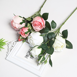 Bouquet de roses artificielles Lichao, fleurs en soie, décoration de mariage et de maison, art floral fait main - Product Image 4