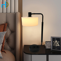 Lampe de table LED à lumière du jour en acier, décoration intérieure pour salon, créativité personnalisée