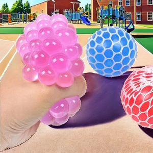 Juguete antiestrés para niños: Bola de malla de goma con purpurina, juguete sensorial para apretar, bola de uva blandita de malla para aliviar el estrés - Product Image 2