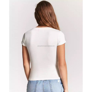 Camisetas ajustadas de cuello de pico profundo para mujer, camisas de moda con impresión personalizada y etiquetado, blancas, venta al por mayor, para todas las ocasiones - Product Image 3