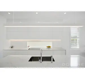 2024 Dorene Simple Style White Color Lacquer Kitchen Cabinet High Gloss Kitchen Sets