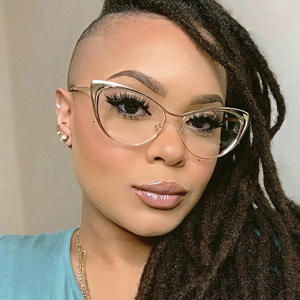 9807 Vintage Cat eye femmes montures optiques en métal <span class=keywords><strong>2023</strong></span> nouvelles <span class=keywords><strong>lunettes</strong></span> blanches demi-monture Anti-lumière bleue montures de <span class=keywords><strong>lunettes</strong></span> pour dames - Product Image 3