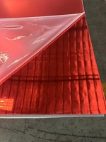 Feuille de miroir acrylique rouge 4x8 Panneaux de miroir en plastique PMMA 1mm 2mm 3mm pour la décoration murale et l'utilisation publicitaire