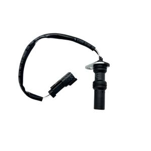 Capteur de position du vilebrequin Senwitt V837069150 pour excavatrice Volvo - Product Image 3