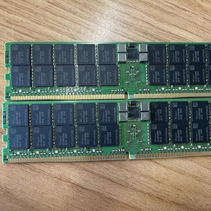 HORNG SHING Server RAM HMCG94AGBRA DDR5 EC8 RDIMM 64GB 2Rx4 PC5-5600B HMCG94AGBRA182N HMCG94AGBRA181N - Product Image 1