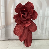 Fleurs décoratives géantes en papier de grande taille pour la décoration de scène de mariage d'événement et de fête de mariage du fournisseur professionnel