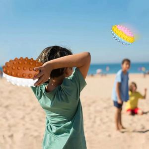 Nouveauté 2022 : Jouet cube amusant, puzzle rotatif, boule magique arc-en-ciel, fidget football soccer - Product Image 6