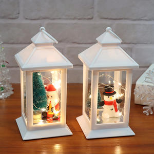 Decorazione di Buon Natale per la Casa Ornamenti Natalizi Regali Lanterna Luminosa a LED Decorazioni Natalizie - Product Image 2