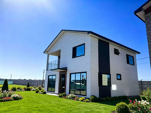 Villa modulaire moderne et élégante, résidence confortable avec balcon privé, adaptée à tous les climats, salle sanitaire complète - Product Image 1
