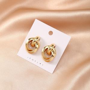 Délicat nouveau Style épais plaqué or multicouche géométrique alliage boucles d'oreilles pour les femmes à la mode mode boucles d'oreilles cadeau - Product Image 5