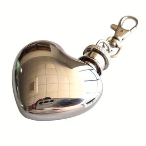 Wholesale Custom Logo Wedding Gift 1oz Heart Shaped Hip Flask Keychain 304 Stainless Steel <b>Mini</b> Pocket Liquor <b>Bottle</b> - Product Image 1