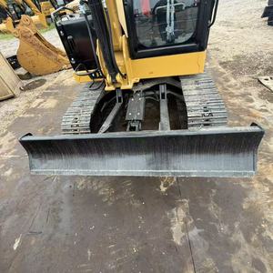 รถขุดขนาดเล็ก Caterpillar 306 CR รุ่นใหม่ 7 ตัน ของแท้จากญี่ปุ่น รถขุดตีนตะขาบขนาดเล็กยี่ห้อ Cat สำหรับขาย - Product Image 2