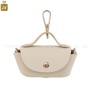 Bolsas de caca de cuero PU populares para perros, prácticas bolsas de basura para mascotas, accesorios ligeros para perros - Product Image 2