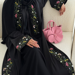 Abaya brodée opulente Loriya pour femmes musulmanes, mode islamique de Dubaï, <span class=keywords><strong>robe</strong></span> <span class=keywords><strong>longue</strong></span> formelle - Product Image 6