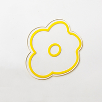 Dessous de verre de tasse acrylique transparent de conception de fleur de Offre Spéciale pour la boisson